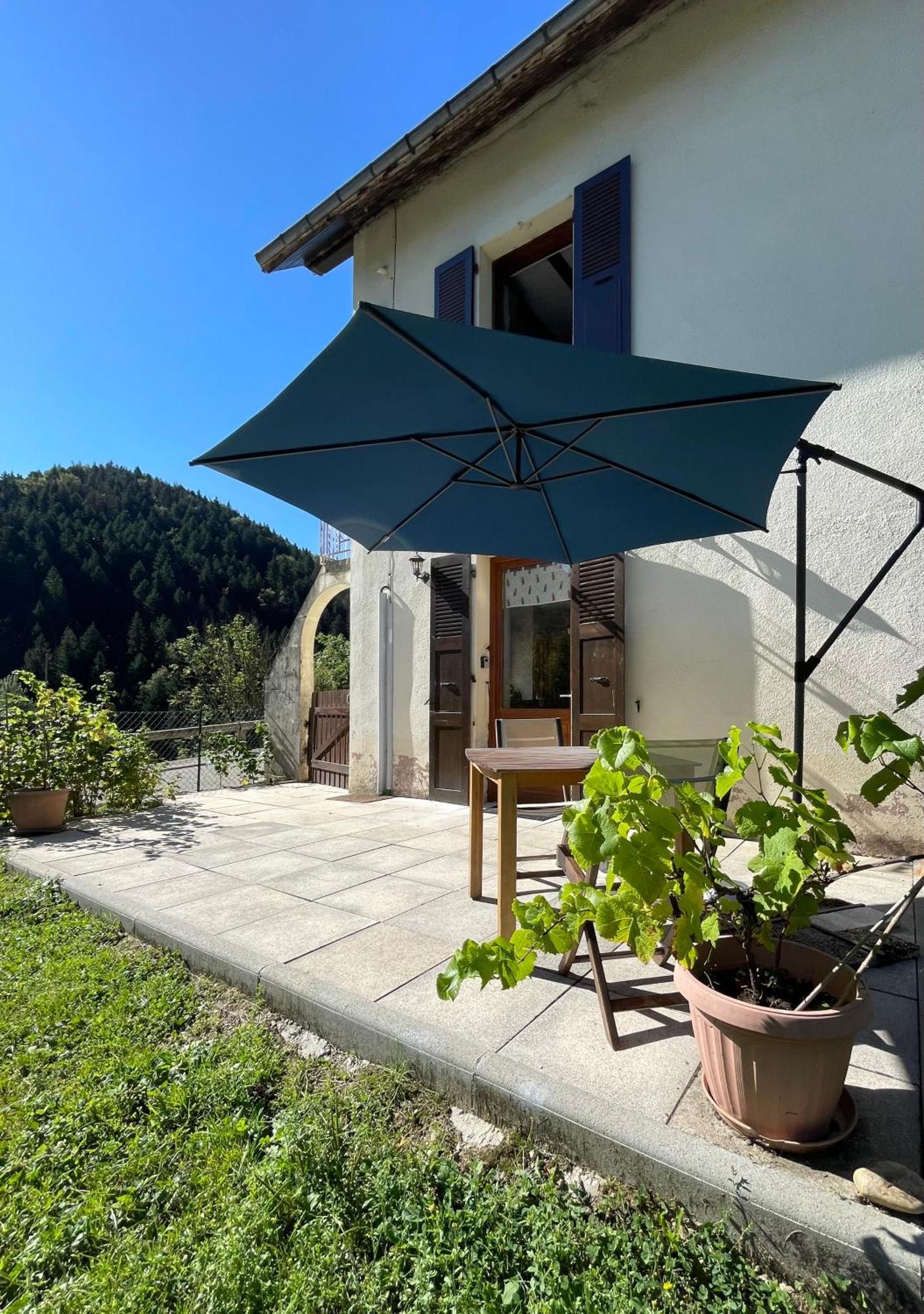 La Sabaudia Saint-Pierre-d'Entremont (Savoie) Exterior foto